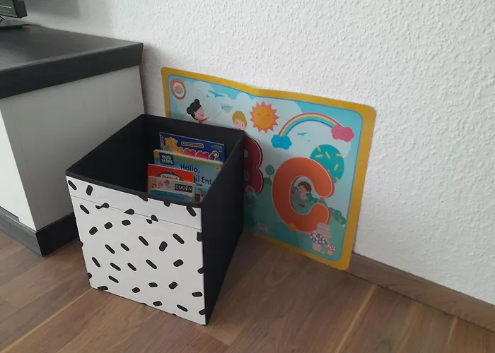 Ferienwohnung Gemuetliche Auszeit - Wallbox, Nur 50M Zum Hauptbahnhof, Ruhig, Parterre, Zentral, Hunde Willkommen, Kinderausstattung Vorhanden